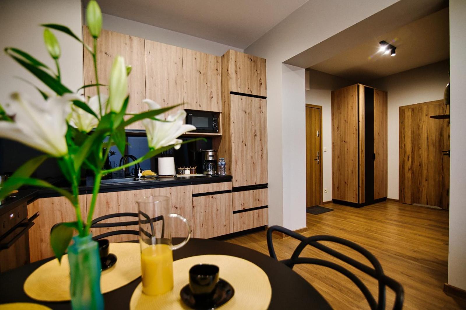 Apartament No82 Yellow Holiday Home Zator Exteriér fotografie