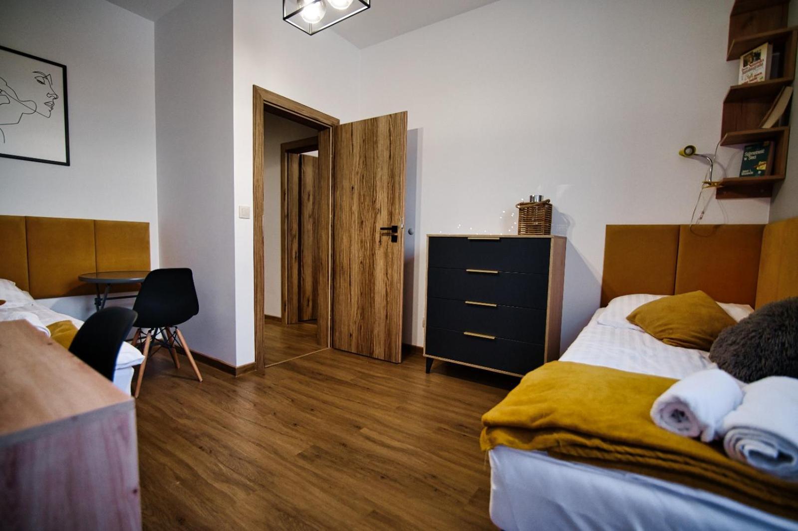 Apartament No82 Yellow Holiday Home Zator Exteriér fotografie